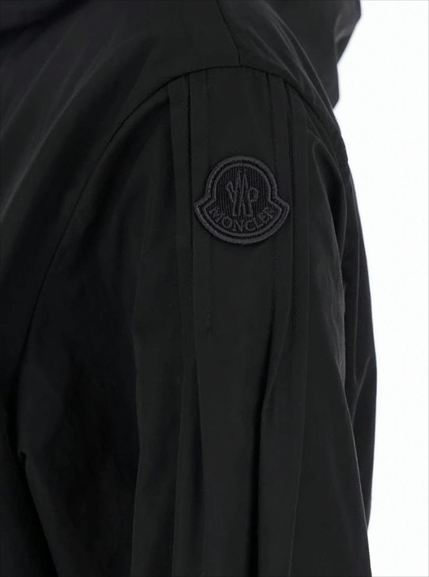 Moncler Fitted Black Jacket With Modern Design And Hood
