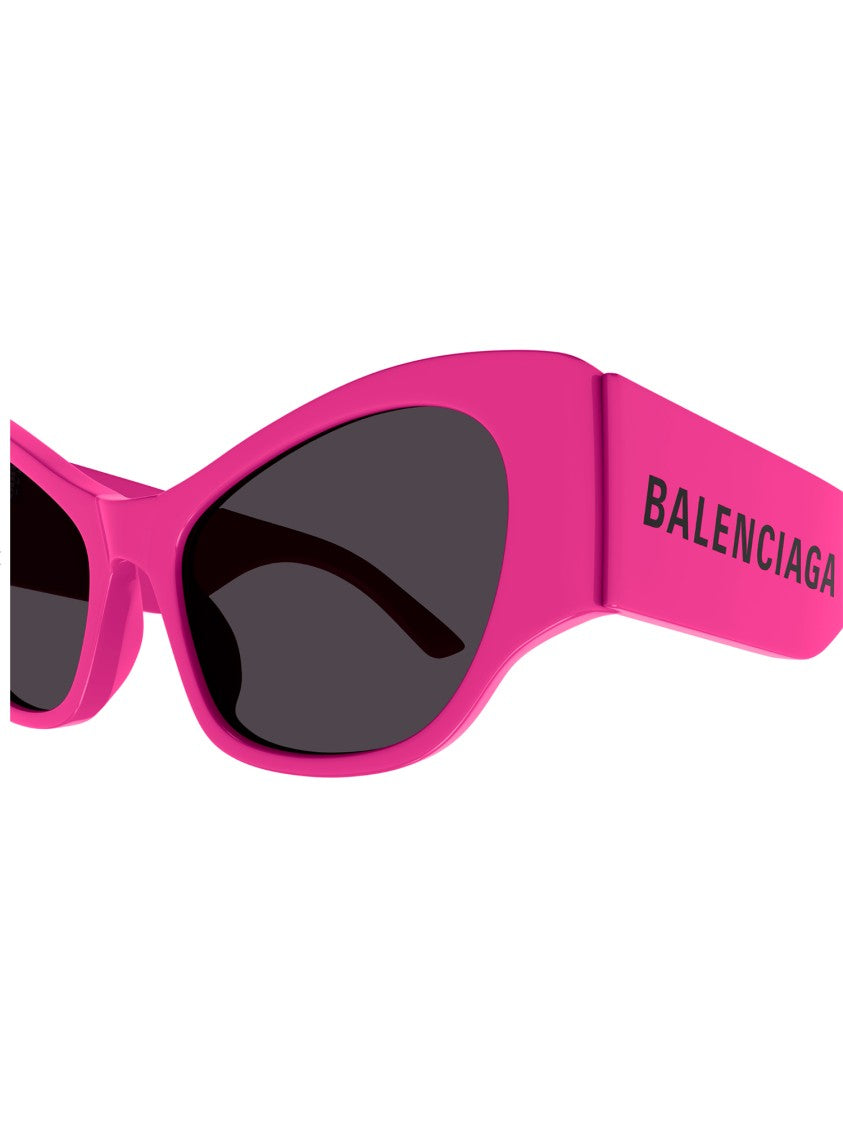 Balenciaga Cat-Eye Sunglasses With Sculptural Frame And Vibrant Hues