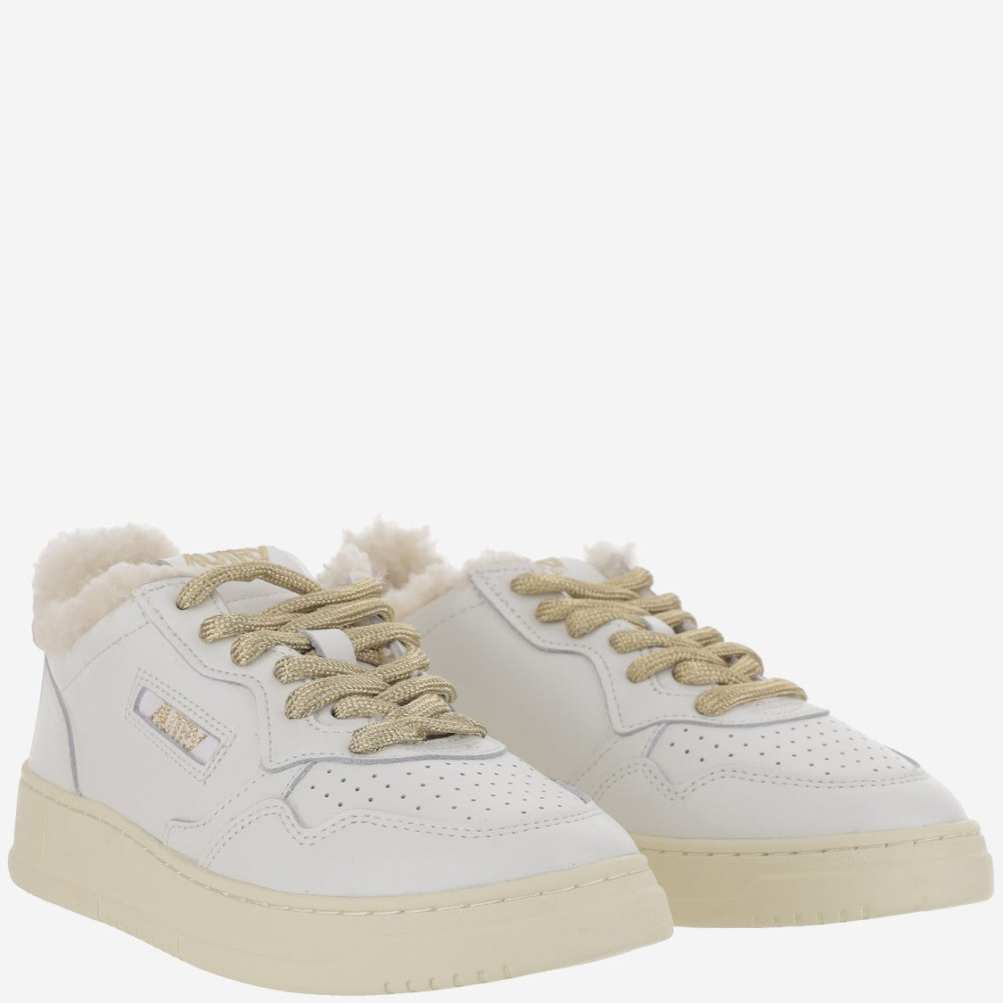 Autry Low Medalist Leather Sneakers