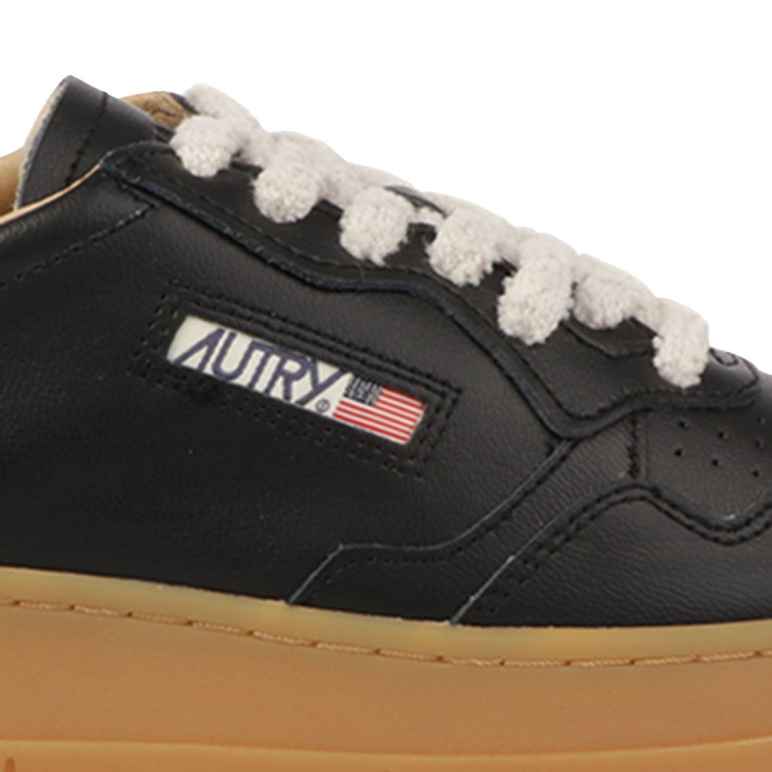 Autry Medalist Low Sneakers