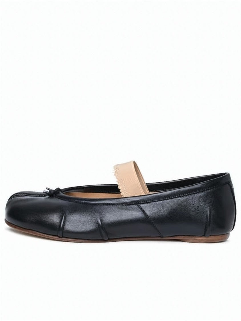 Maison Margiela Split-Toe Black Leather Flats With Beige Strap Detail