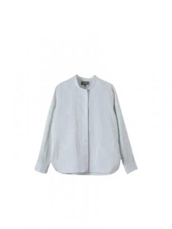 Margaret Howell Long-Sleeved Textured White Shirt With Button-Down Front