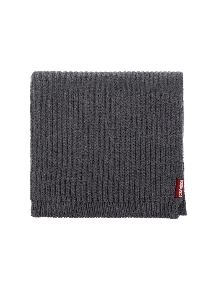 Dsquared2 Warmy Logo Tag Beanie And Scarf Set