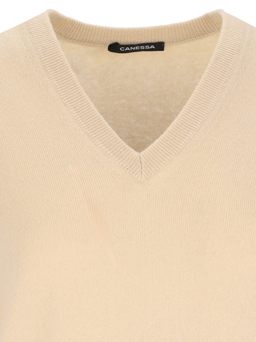 Canessa V-Neck Sweater In Beige Cashmere
