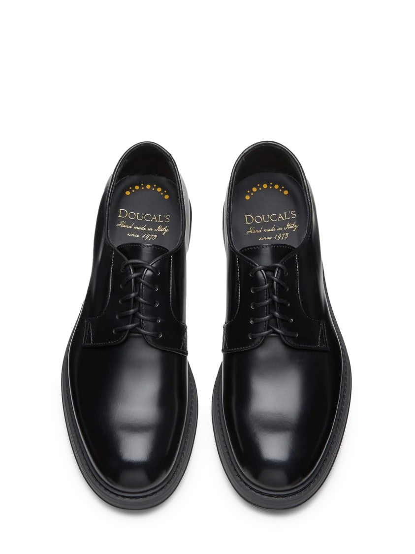 Doucal's Refined Black Calf Leather Lace-Up Shoes