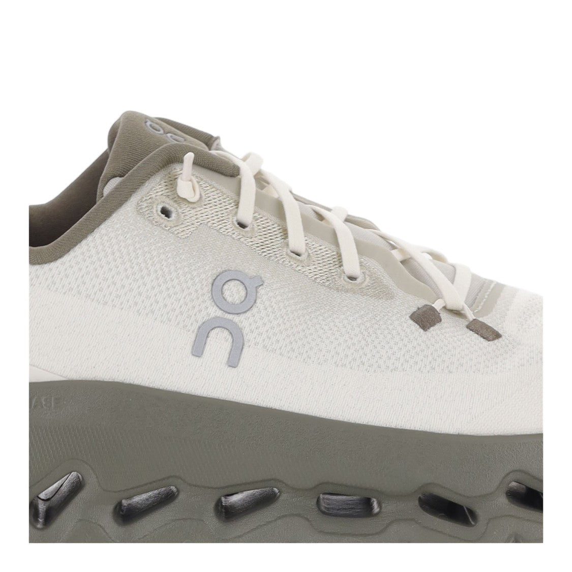 On Running Cloudtilt Technical Mesh Sneakers