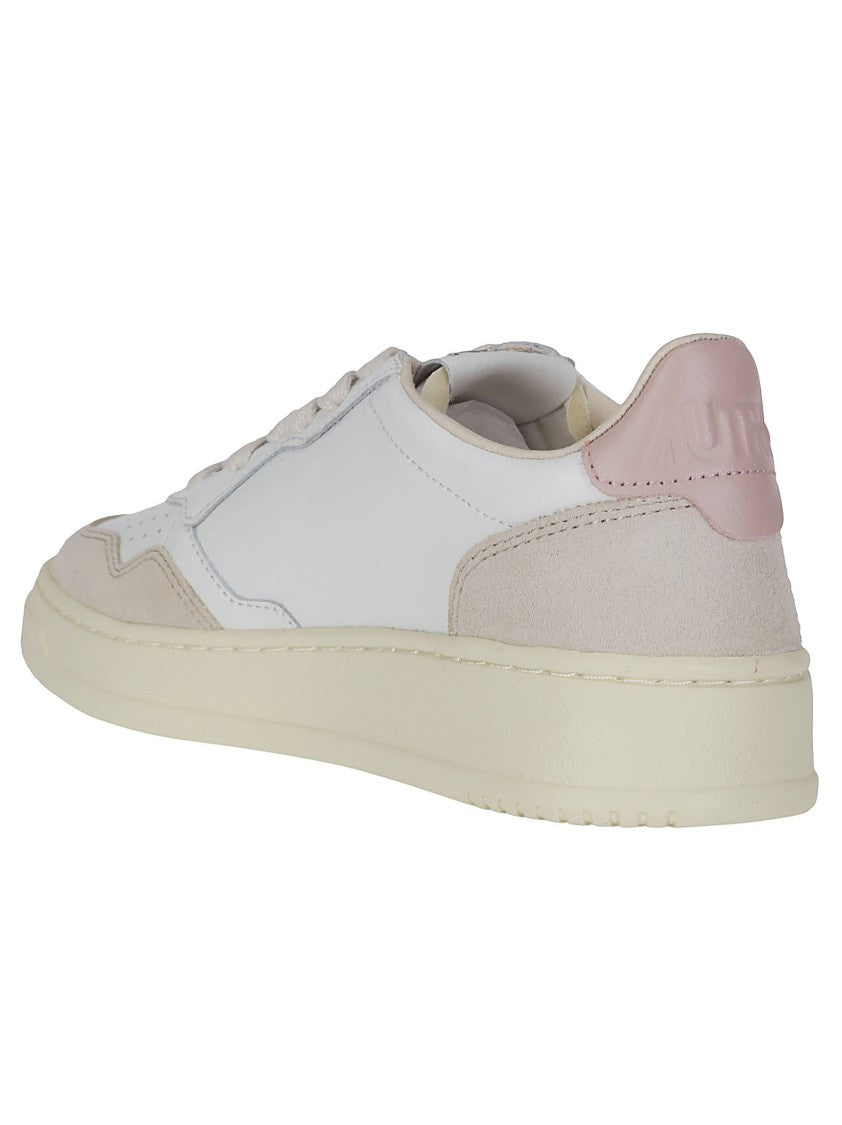 Autry Low Sneakers With Smooth