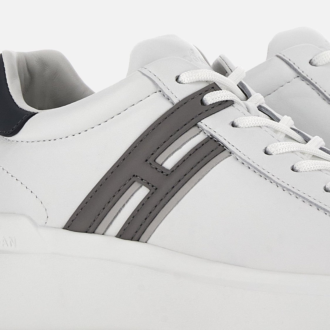 Hogan Refined Leather Sneakers With Contrasting 'H' Detail