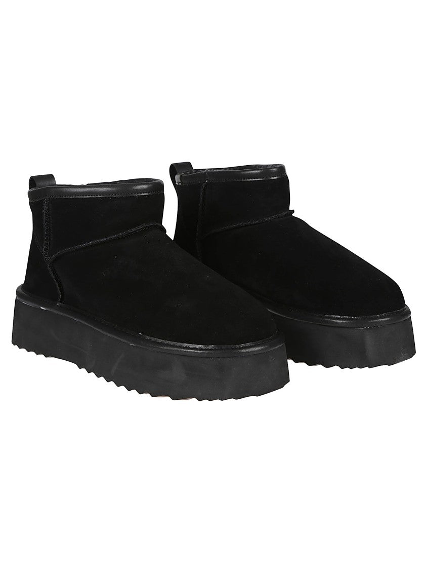 Hoor Vega Low Suede Ankle Boots