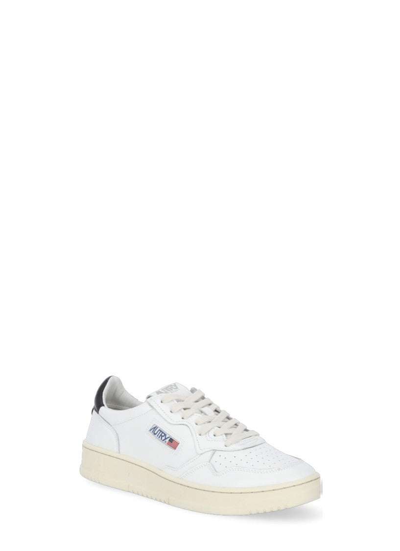 Autry Medalist Low Sneakers