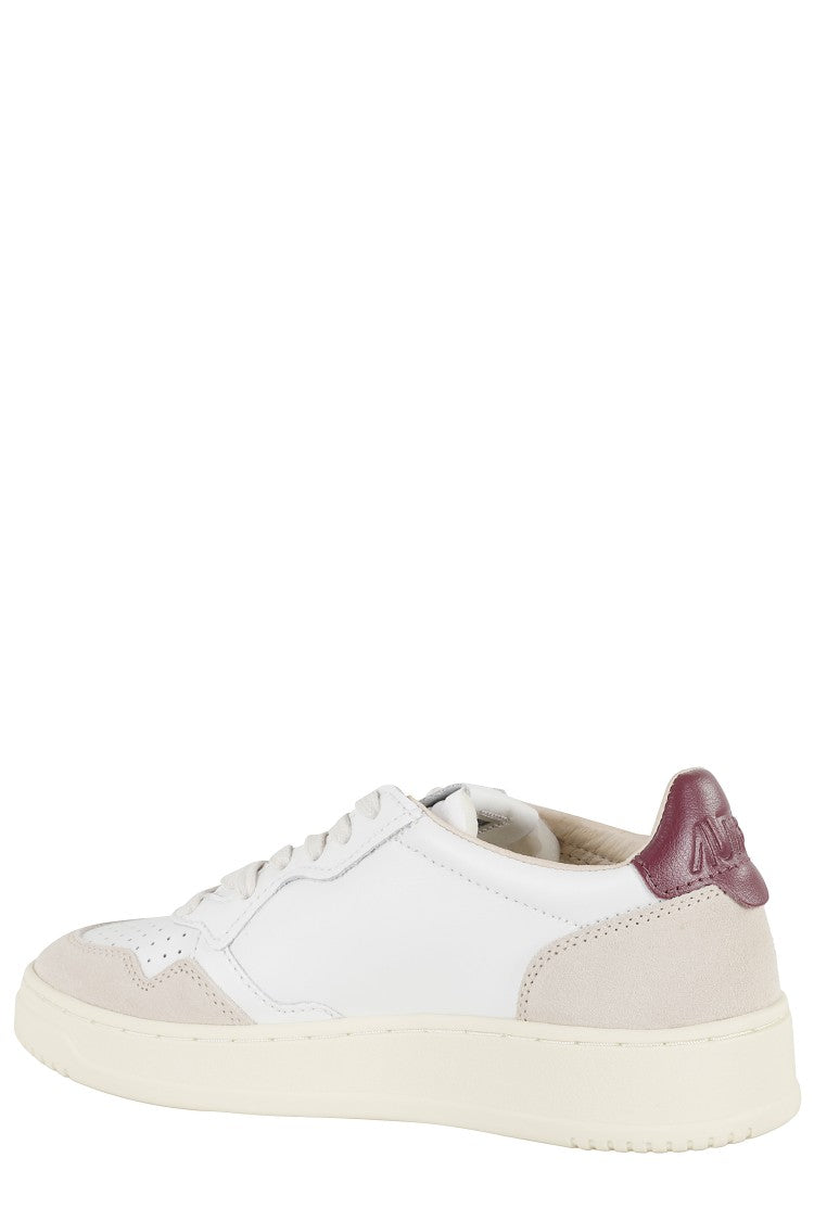 Autry Medalist Low Sneakers With Suede Inserts And Signature Logo