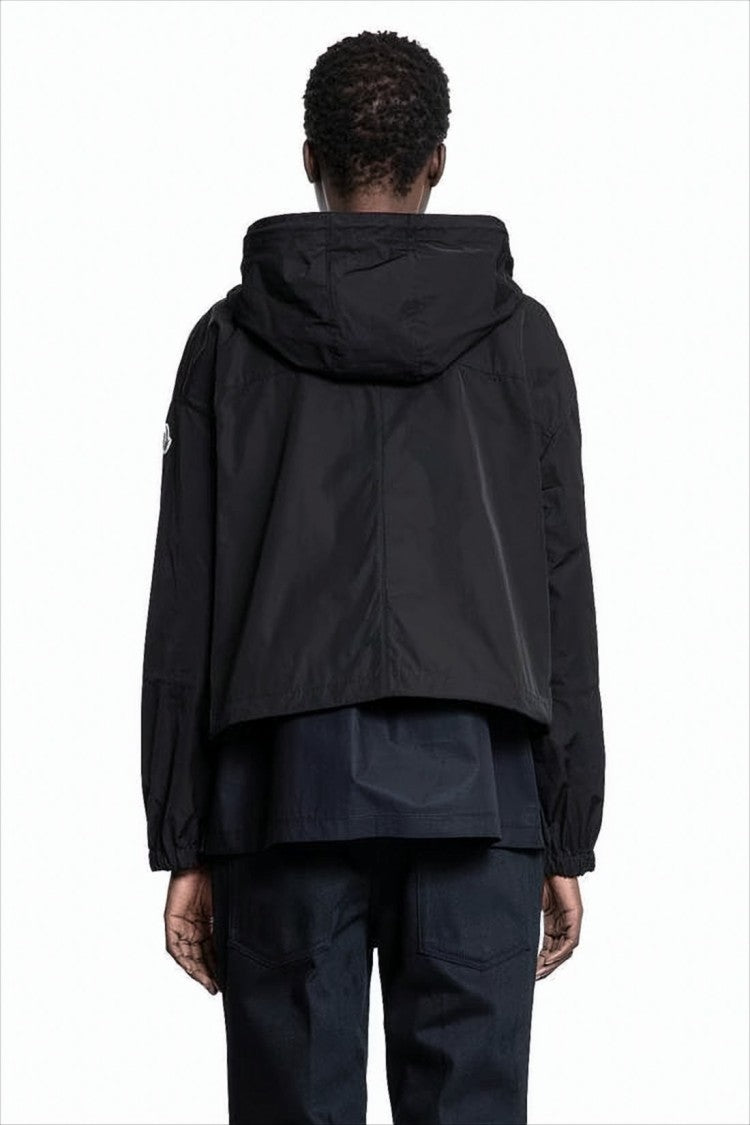 Moncler Cropped Black Jacket With Hood And Relaxed Cuffs