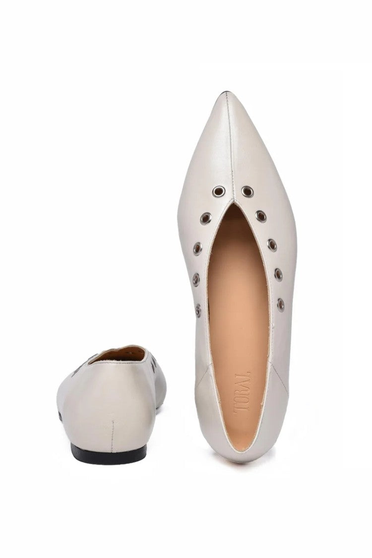 Toral Suede Pointed Ballerinas - White