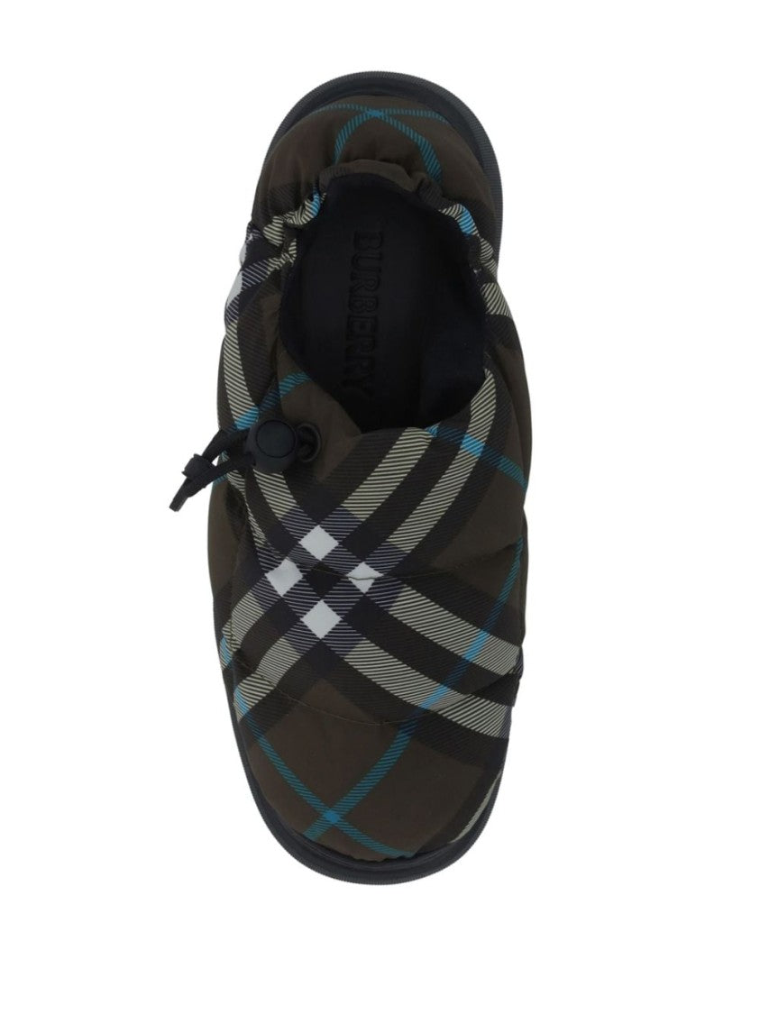 Burberry Quilted Beige Sandals With Distinctive Plaid Pattern