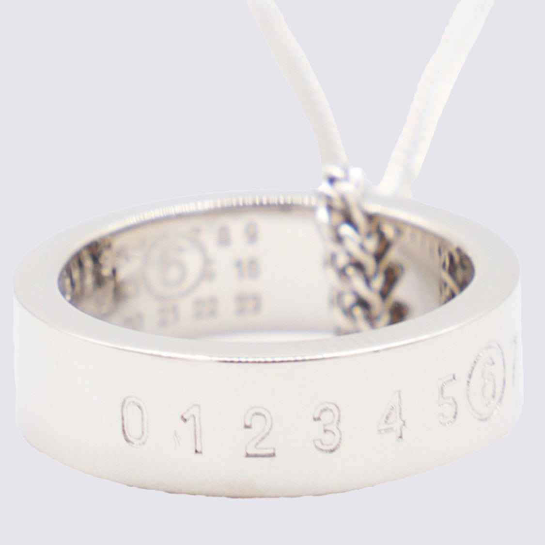 Mm6 By Maison Margiela Sleek Silver-Tone Necklace With Circular Engraved Pendant