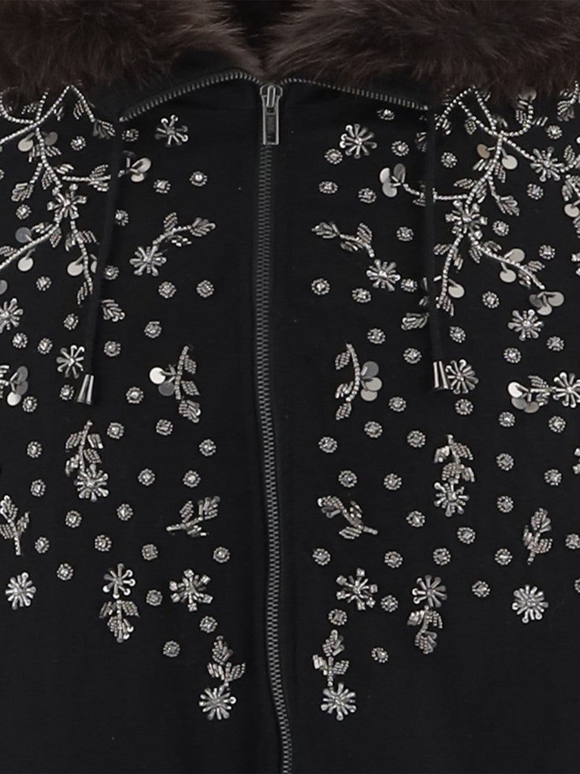 Novelle Casual Cotton Jacket With Embroidered Floral Appliqués