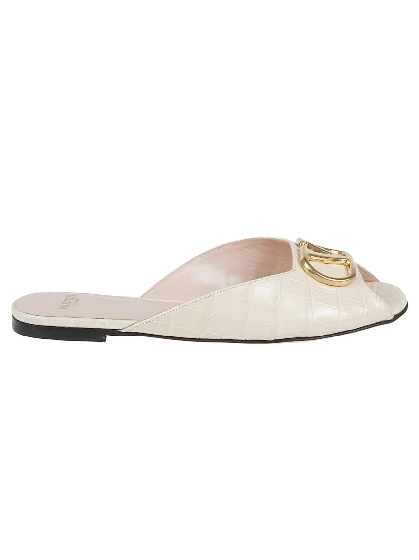 Valentino Garavani Pointed Toe Sandals With Textured Leather Upper