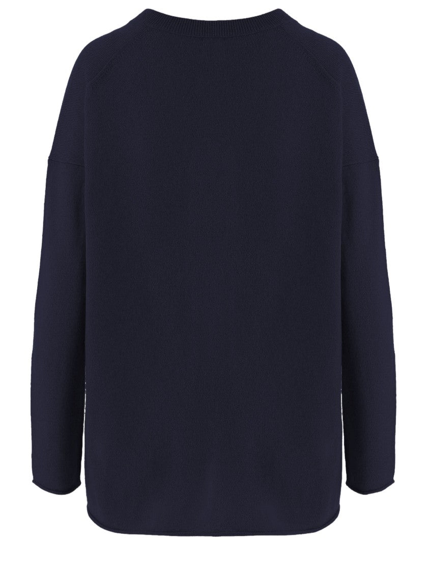 Allude Ribbed V-Neck Cashmere Sweater With Long Sleeves