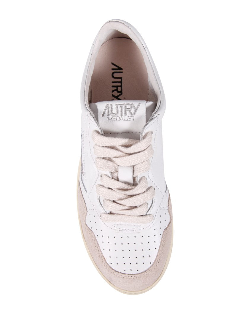 Autry Medalist Low Sneaker