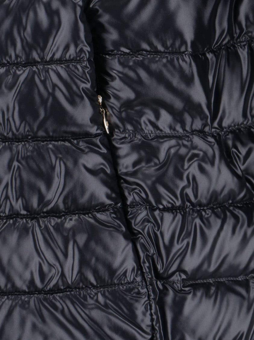 Herno Sleek Black Jacket With High Collar