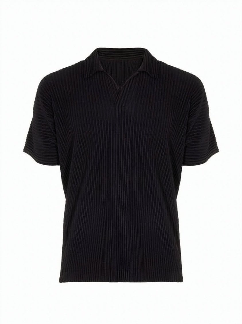 Homme Plissé Issey Miyake Pleated Black Short-Sleeve T-Shirt With V-Neck Collar