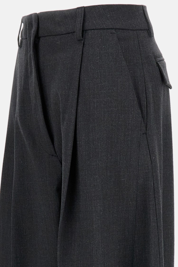 The Latest Tailored Wide Trousers With Pleats