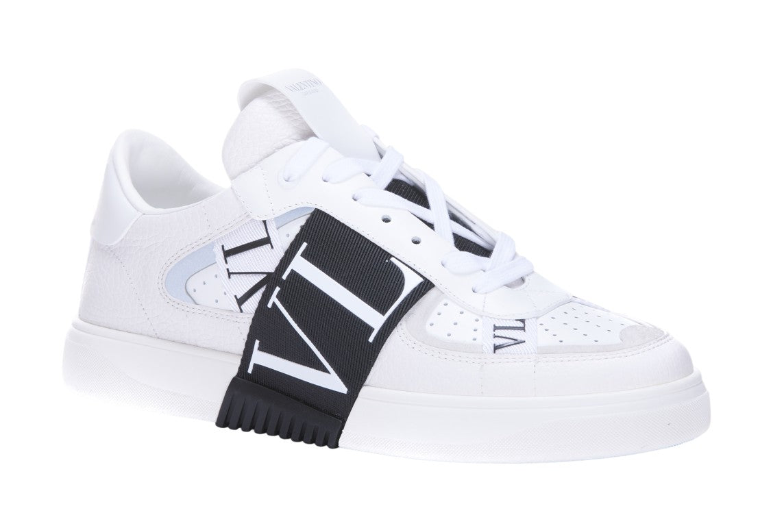 Valentino Garavani Low-Top Sneakers With Clean Design