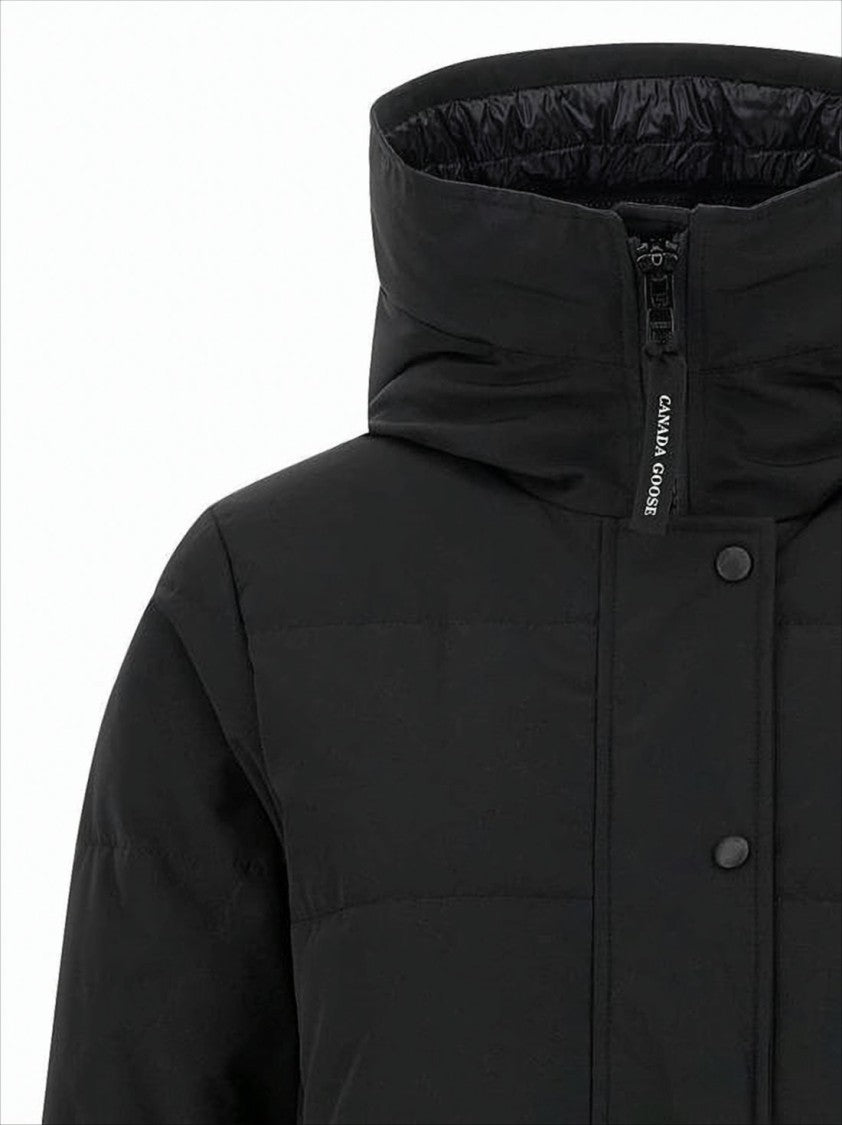 Canada Goose Classic Black Padded Coat With Quilted Texture And Logo Patch