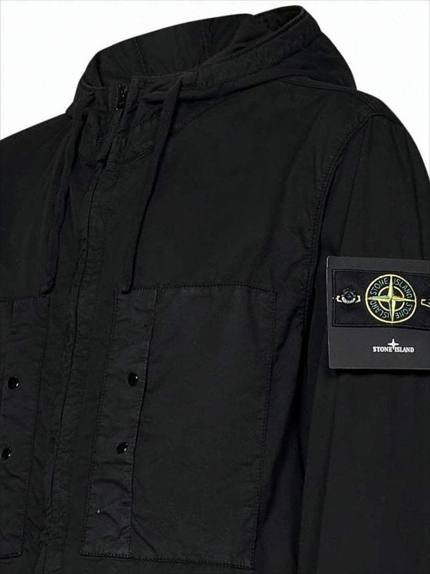 Stone Island Minimalist Black Jacket With Distinctive Patch Logo