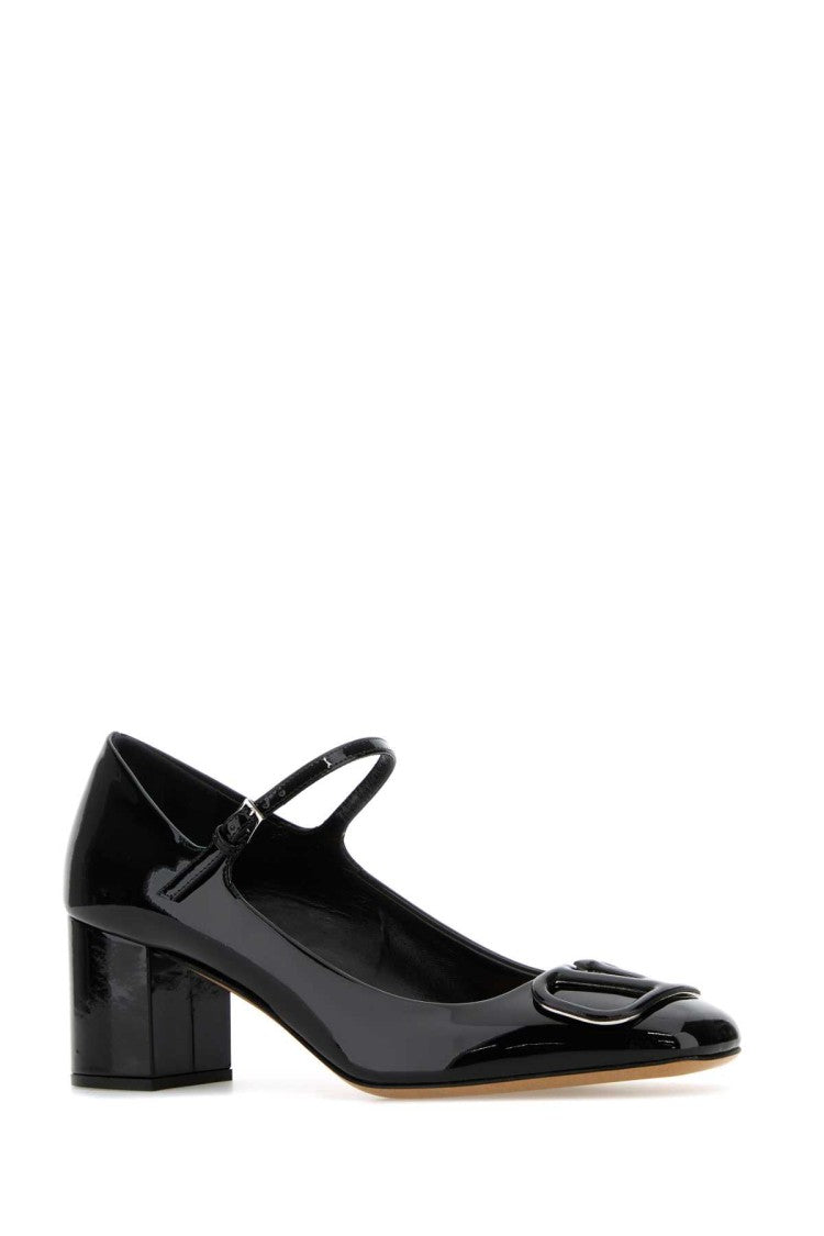 Valentino Garavani Black Leather Vlogo Signature Pumps