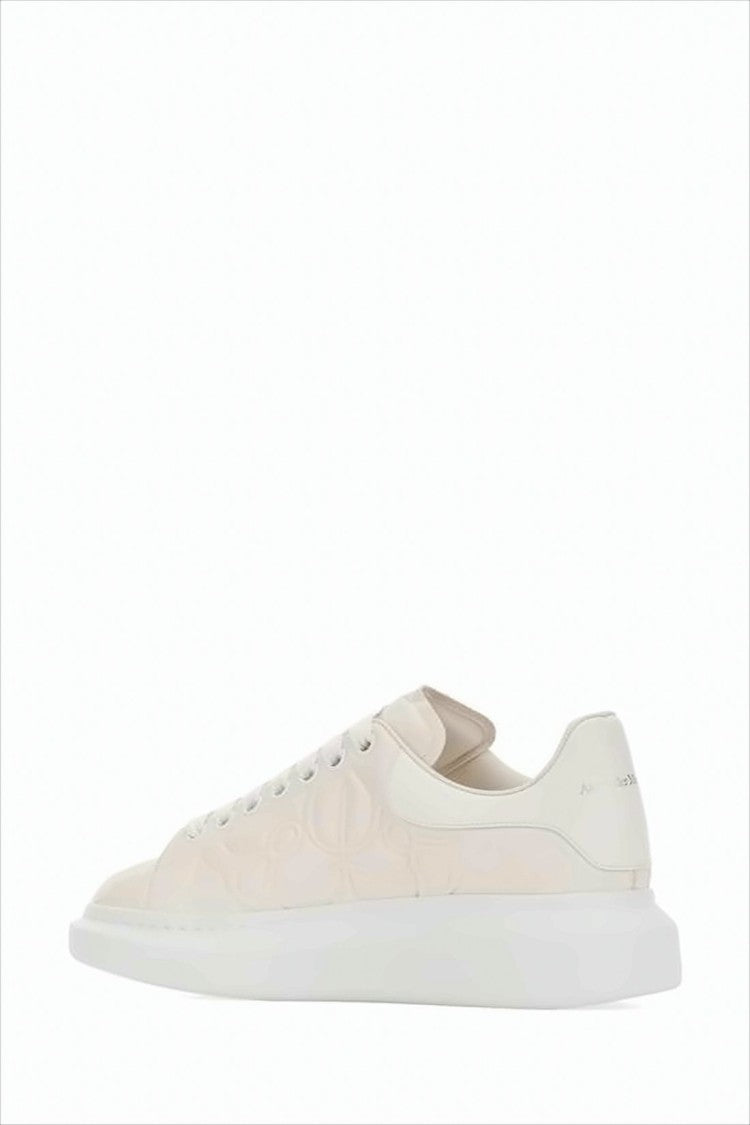 Alexander Mcqueen Smooth Leather Low-Top Sneakers With Embossed Detailing