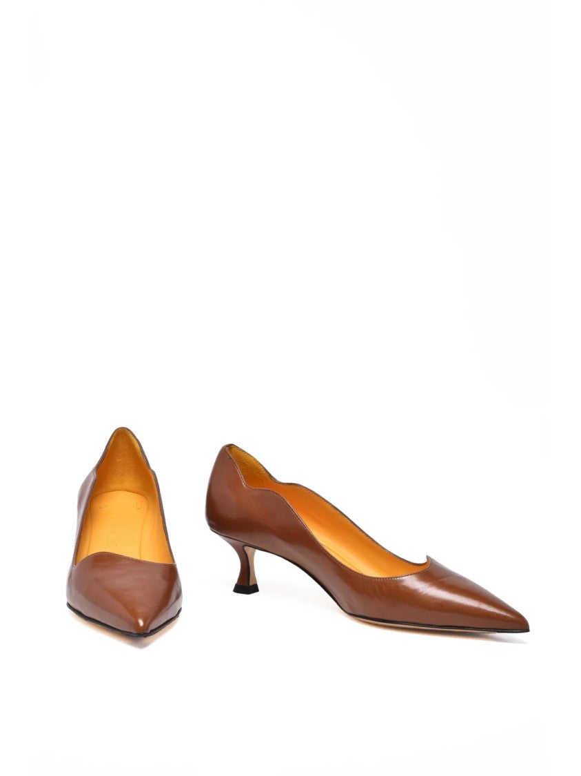 Mara Bini Biscuit Leather Scalloped Pumps