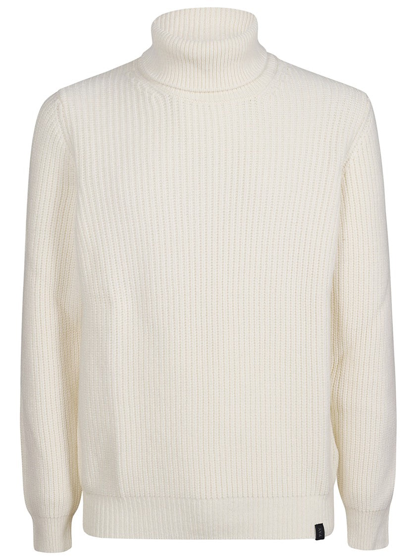 Fay Virgin Wool Ribbed Turtleneck Sweater