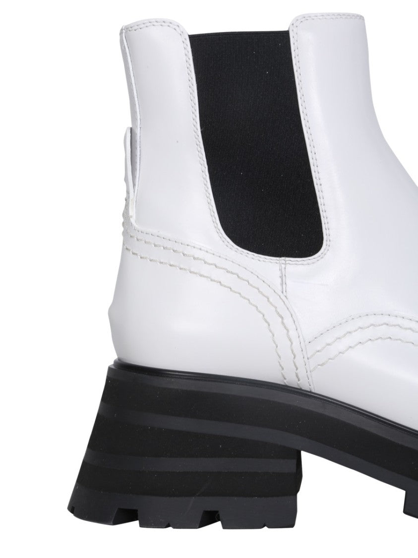 Alexander Mcqueen Wander Chelsea Boots
