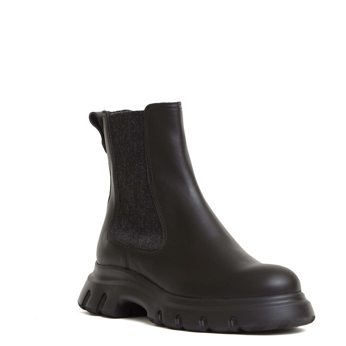 Voile Blanche Twilly Chelsea Boots With Elastic Panels