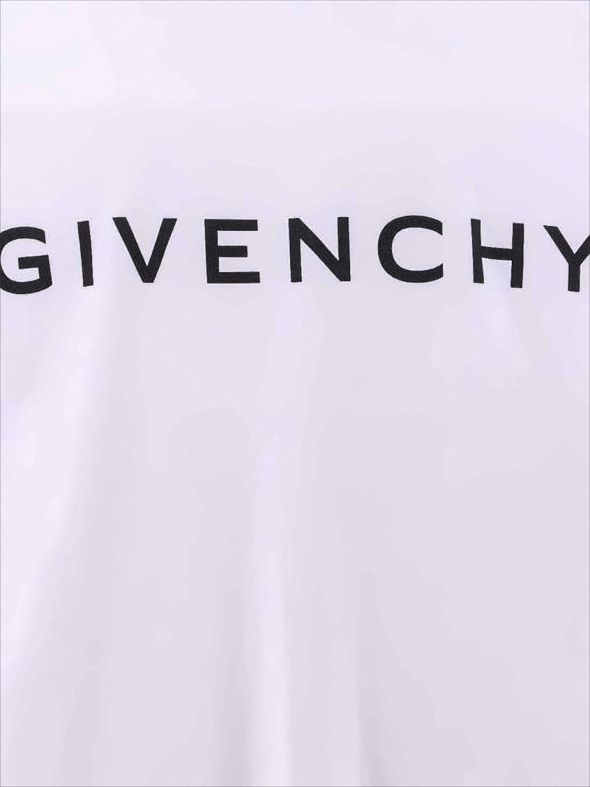 Givenchy Relaxed Fit Short-Sleeve T-Shirt With Bold Logo Print