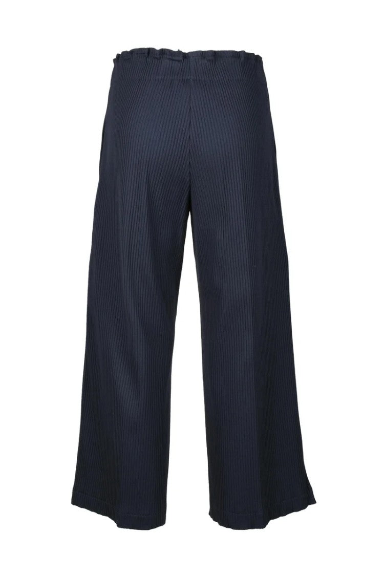 Collection Privee? Cropped Stretch Trousers