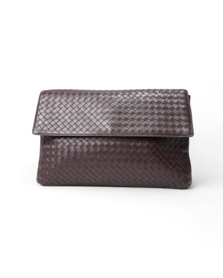 Bottega Veneta Medium Intreccio Clutch In Bordeaux