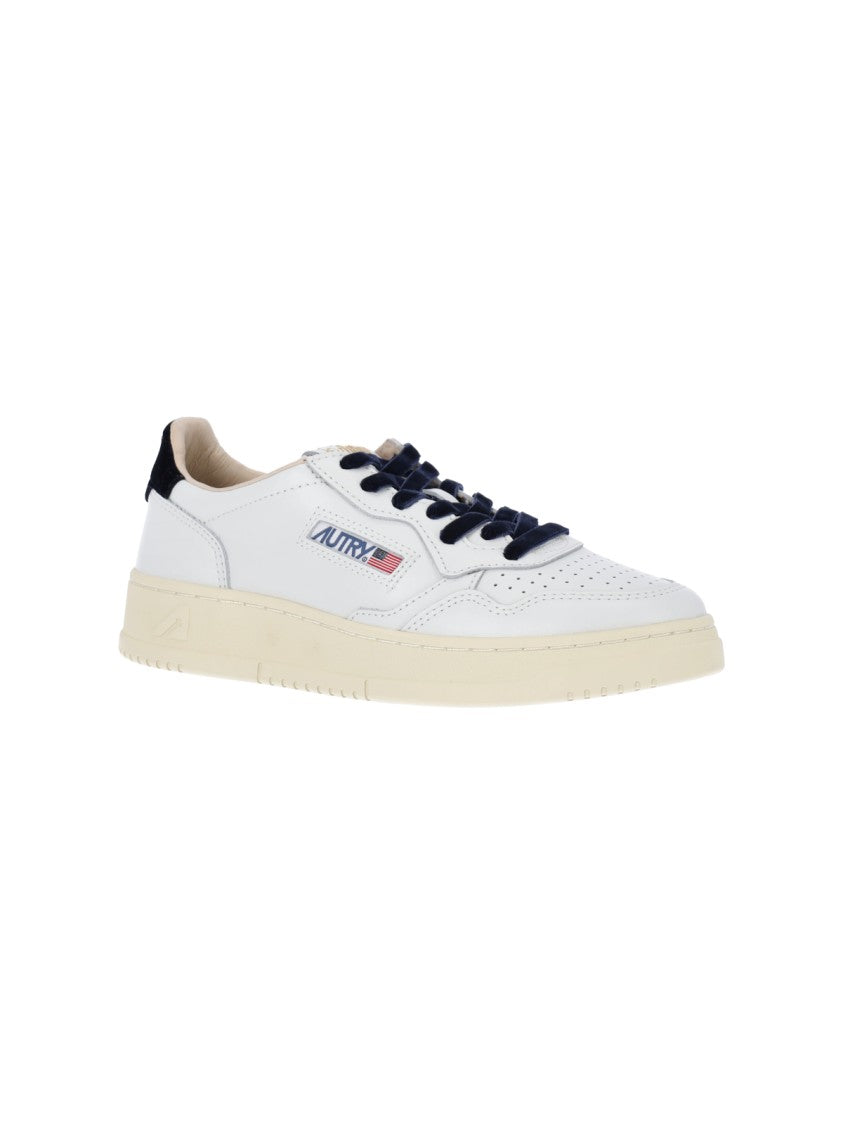 Autry White Calfskin Medalist Low-Top Sneakers