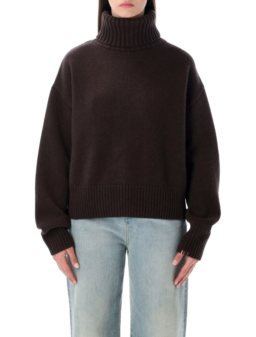Extreme Cashmere Boxy Cropped Top With Minimalist Design