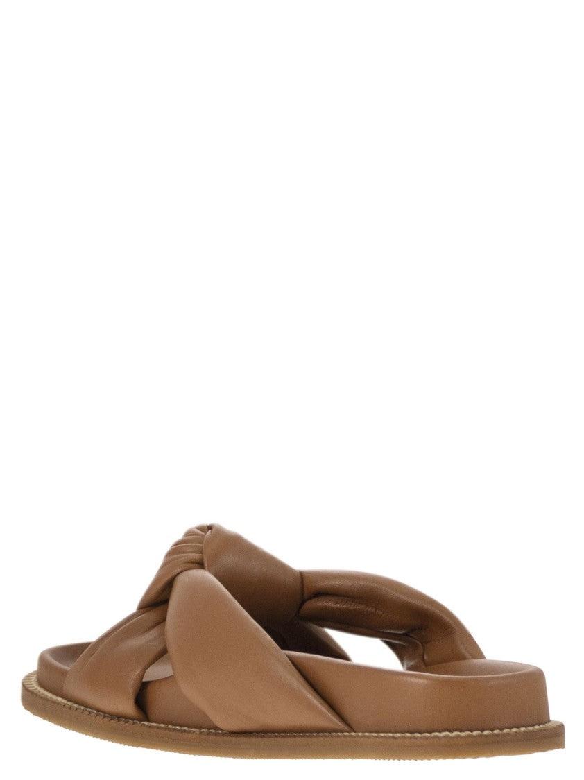 Fabiana Filippi Leather Slipper With Knot Detail And Fussbett Sole