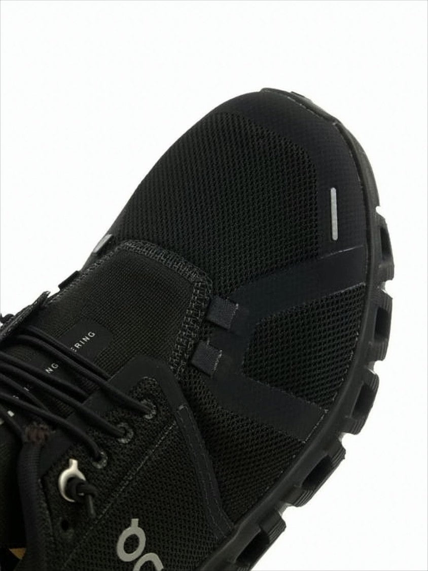 On Running Low-Top Sneakers With Breathable Mesh Upper