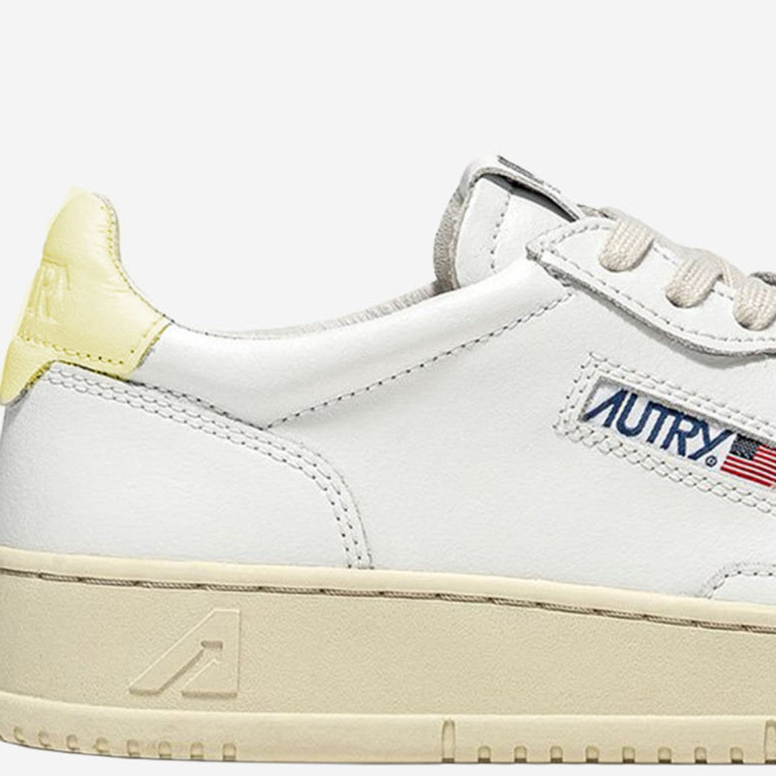 Autry Medalist Low Sneakers