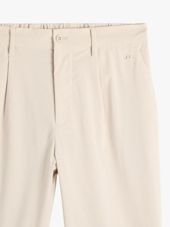 J Lindeberg Straight Fit Tailored Pants With Clean Silhouette