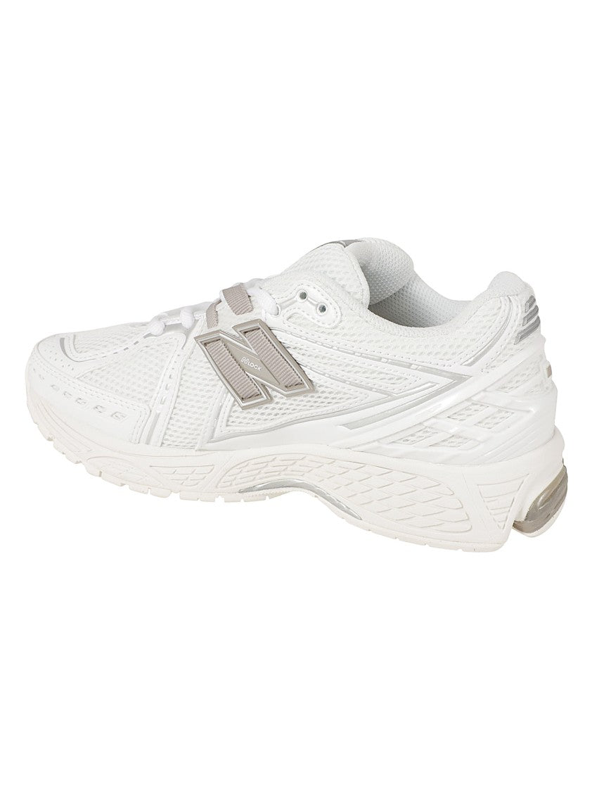 New Balance Breathable Synthetic Mesh Sneakers With Shock Absorption Features
