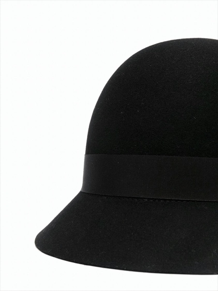 Helen Kaminski Timeless Black Merino Wool Cloche Hat