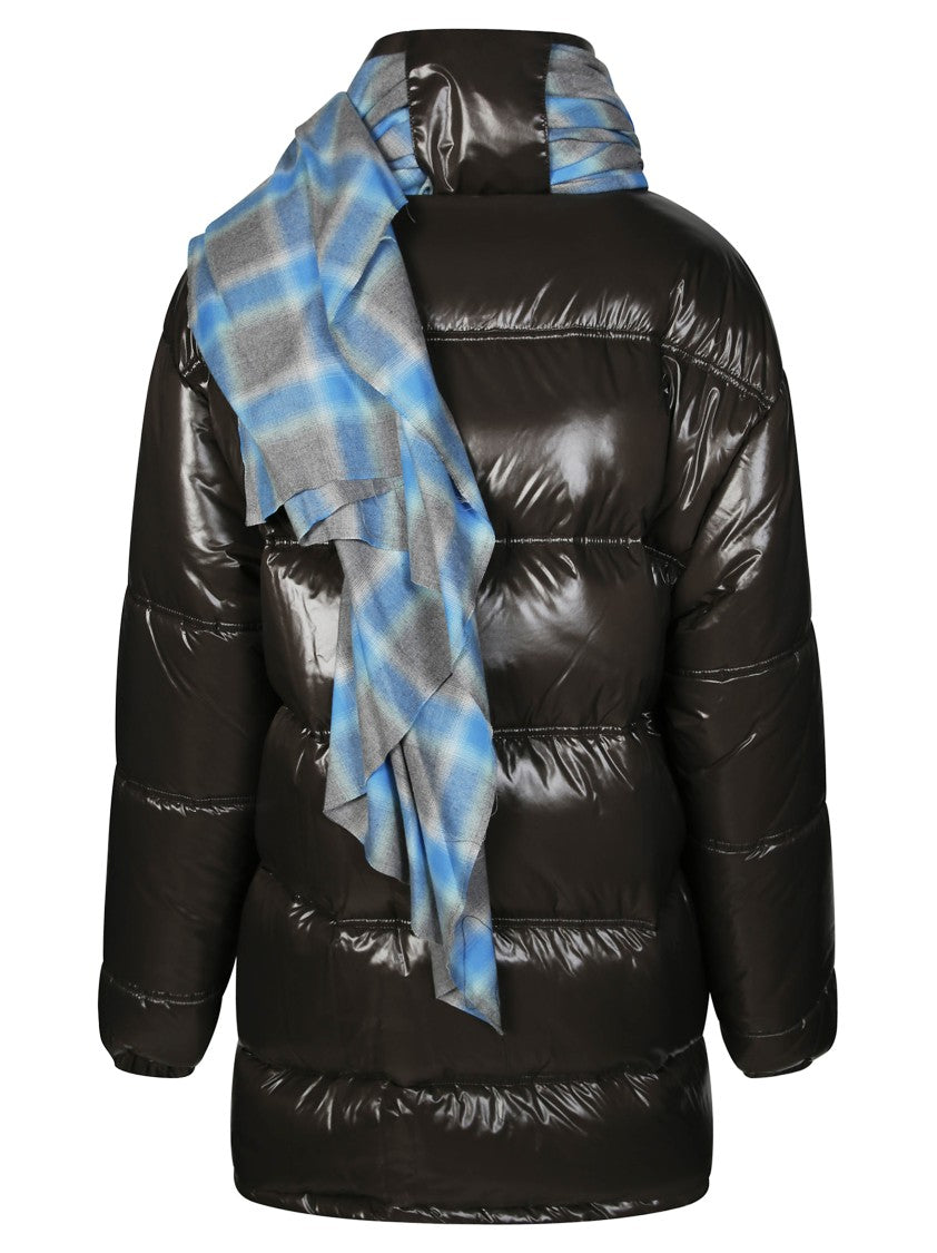 Marbell Fitted Black Jacket With Lightweight Design