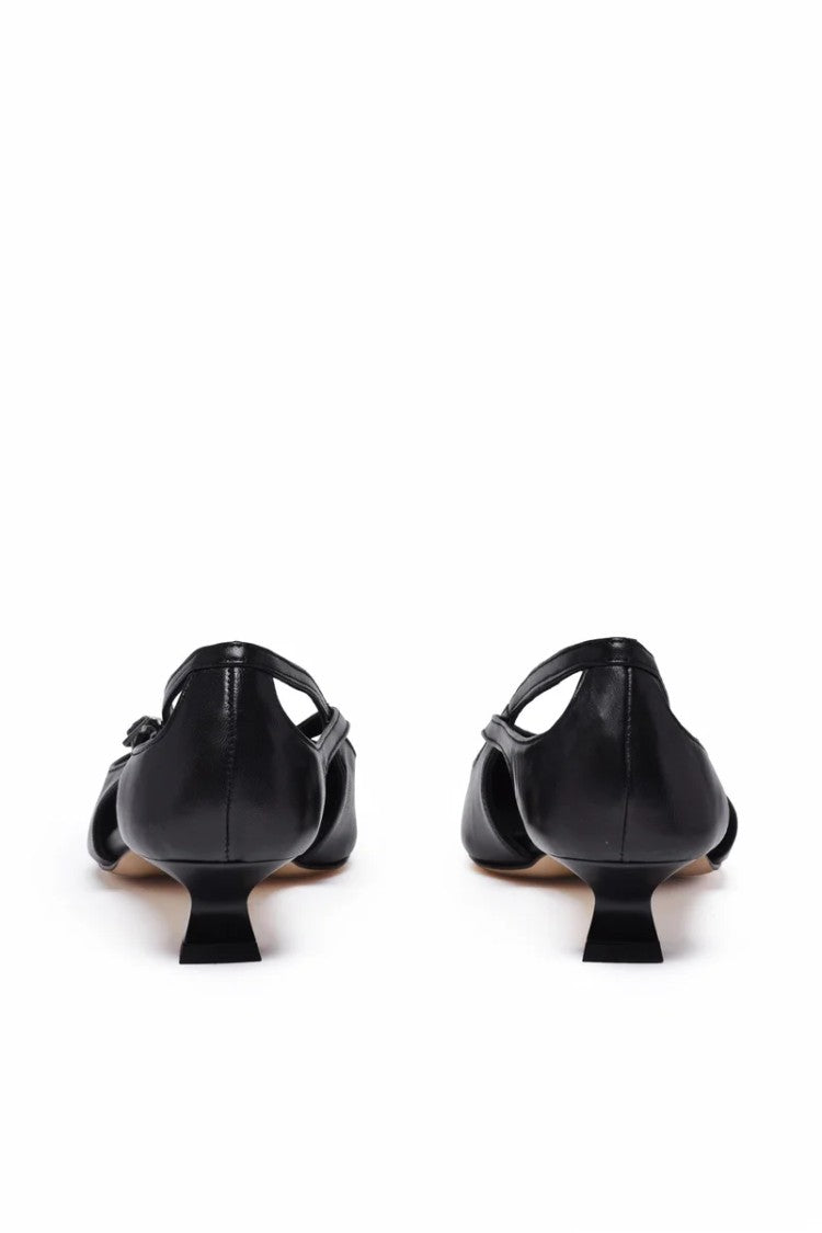 Isabelle Paris Black Leather Pumps