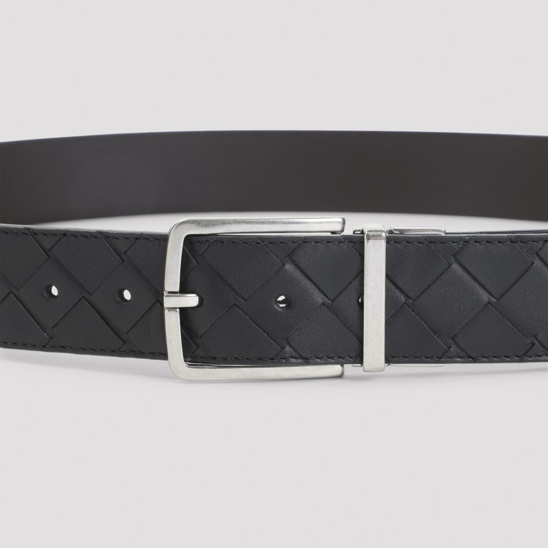 Bottega Veneta Intrecciato Design Black Leather Belt With Silver-Tone Buckle
