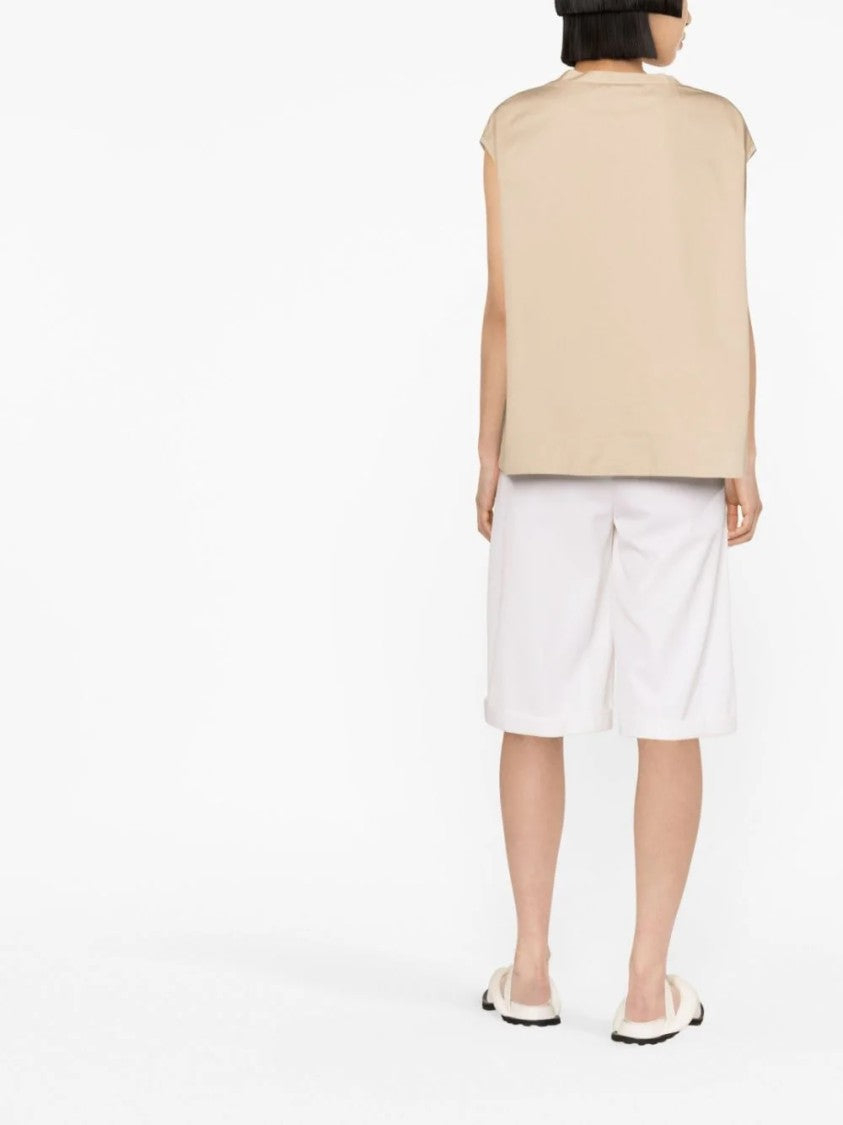 Jejia Classic Silhouette T-Shirt With Modern Detail